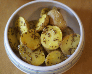 Backofenkartoffeln mit Kümmel